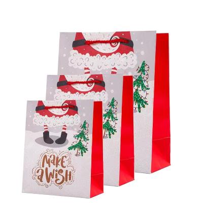 Chine sacs en papier de cadeau de Noël de 26*32*12cm à vendre