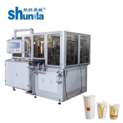 China Volle automatische Papierschalen-Maschine/Papierschale, welche die Maschine/Dreiphasenwegwerfschale herstellen Maschine bildet zu verkaufen