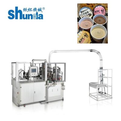 China Único e copo de chá dobro do gelado de papel revestido do PE que faz a máquina o copo descartável que faz a máquina ultra-sônica à venda