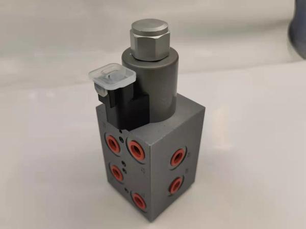 Quality 21MPa Customized Hydraulic Solenoid Valve 8 Way 2 Position 210bar Pressure for sale