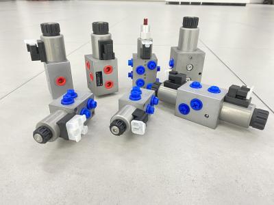 China 60bar 2 Position Hydraulic Solenoid Valve Eight Way JIS Oil Ports for sale