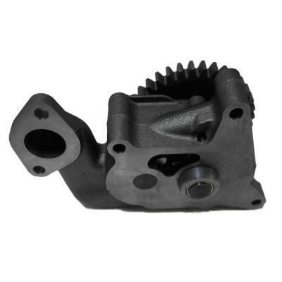 China PC200-3 6D105 Excavator Engine Oil Pump 6136-52-1210 6136521210 for sale