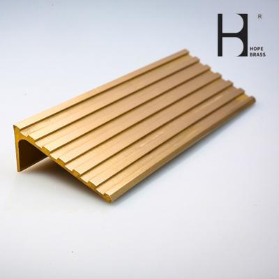 China OEM Slip Resistant C38500 Antique Brass Stair Nosing For Home Floor Edge for sale