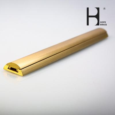 中国 金防蝕固体黄銅はドアのためのSGSの証明に蝶番を付ける 販売のため