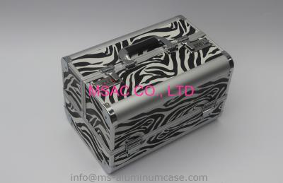 China Silver Aluminium Beauty Case / Durable Metal Makeup Box For Tool Packing for sale