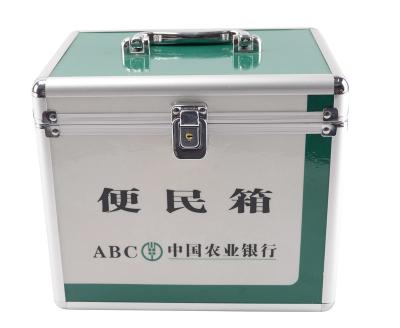 China Caja que lleva de acrílico verde para que caja de almacenamiento de aluminio de los accesorios organice las herramientas en venta