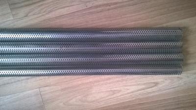 China Hole Diameter 3.17mm Staggered Centre 5.75mm Stainless Steel 304 Perforated Tube for sale
