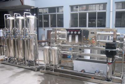 China Material de aço inoxidável da planta 304 da purificação de água da máquina da osmose reversa à venda
