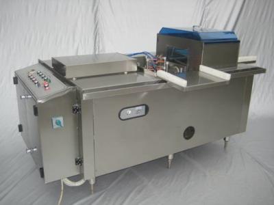 China Safe And Reliable Ultrasonic Bottle Washing Machine Injectable Production Machine for sale