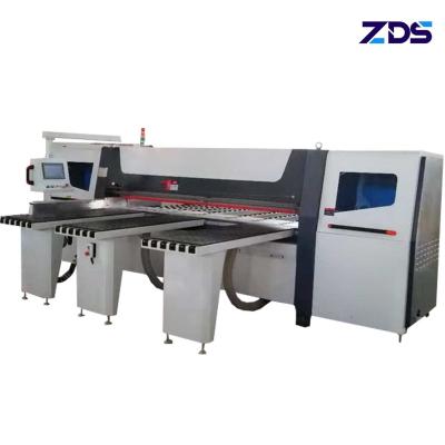 China 380V Horizontal High Speed CNC Panel Saw Machine For Plywood for sale