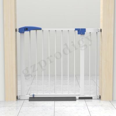 China Puerta práctica de la barrera del bebé de Multiscene, paseo del metal ISO9001 a través de la puerta de la seguridad en venta