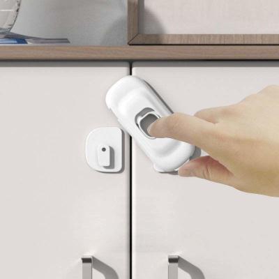 중국 Prodigy  Child Safety Locks Baby Safety Cabinet Lock Plastic Sliding Door Lock 판매용