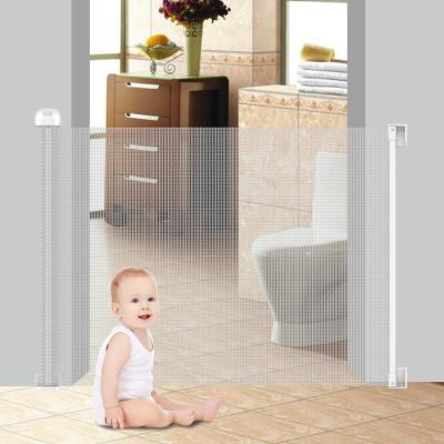 China Light Weight Retractable Blocking Gates Baby Gates And Child Safety for sale