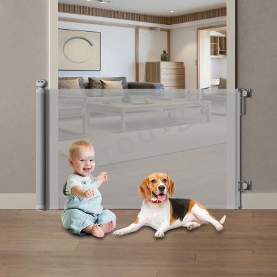 China Extra Wide Pets Mesh Safety Gate Extends To 55