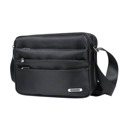 China Black Shoulder Messenger Bag Multi Pocket Crossbody Bag Casual Nylon for sale