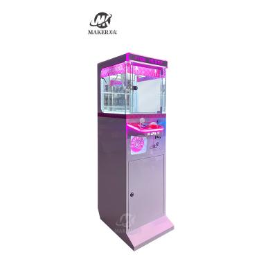 China Coin Operated Arcade Claw Crane Machine Toy Gift Claw Vending Machine en venta