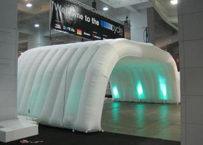 China Tipo tejado de la tienda del PVC del aire de la tienda/tienda inflables al aire libre del acontecimiento con la luz llevada en venta