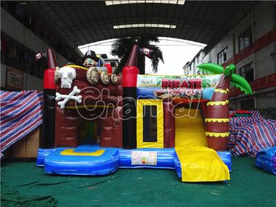 China Castillo hinchable inflable resistente al fuego para niños con tema pirata en venta