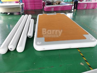 China Drop Stitch PVC estilo de madeira plataforma de natação inflável para barco à venda