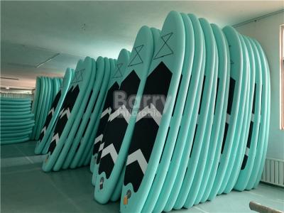 China Descenso modificado para requisitos particulares que envía el tablero de paleta inflable para practicar surf viajar portátil del tablero del sorbo de la juventud del tablero de paleta en venta
