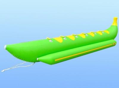 China Green 0.9mm PVC Adult Inflatable Towable Banana Boat With 6 Seats for sale