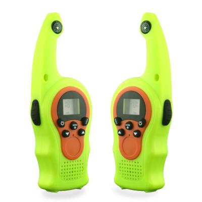 Chine Talkie-walkie de 99 de CTCSS enfants d'OEM 0.5W 3km avec la boussole de lampe-torche à vendre