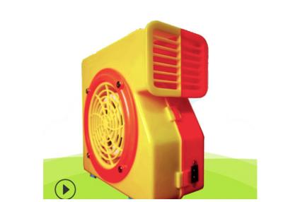 China De duurzame Plastic Bouncy-Ventilator van de Kasteellucht voor de Huizen100w Lucht van Inflatables en van de Sprong vormt plastic kunstontwerp Te koop