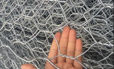China 2.0-4.0mm Wire Mesh Hexagonal Gabion Box Double Twisted For Flood Control for sale