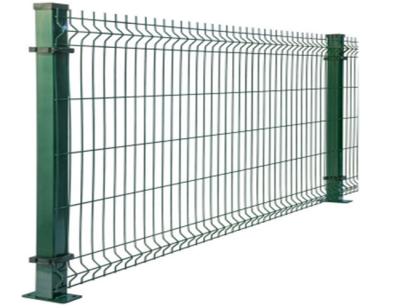 China 6ft Height 8ft Length Metal Wire Mesh Fence Green Color For Airport Install Application for sale