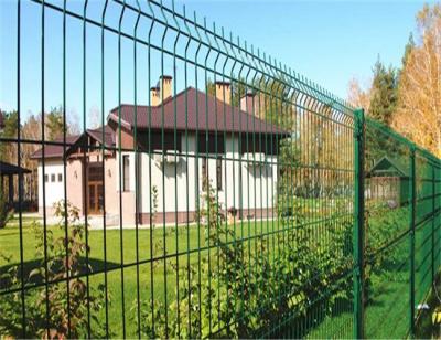 China Rectangle Hole PVC Coated Holland Wire Mesh Fence for sale