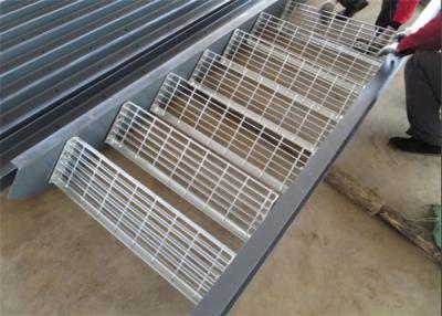 China OEM Customized Anti-Slide Stainless Steel 316 Welded Grating For Stair Tread for sale