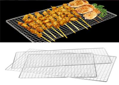 Chine Forme de rectangle de trou carré serti par replis inoxydable de grillage de barbecue à une seule couche à vendre