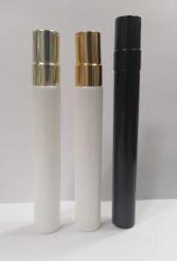 Chine Divers parfum en verre Vial Aluminum Sprayer Cap Make de GV 10ml de couleur VERS LE HAUT de l'emballage à vendre
