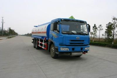 China Faw 6x4 220HP Carbon Steel Gasoline Delivery Truck , Crude Oil Truck for sale