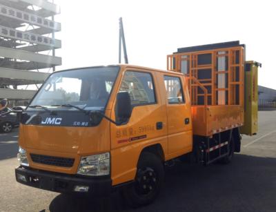 Chine Atténuateur monté par camion à grande vitesse avec le Mobile Security de flèche à vendre