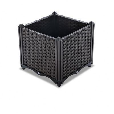 China Hand Woven Plastic Garden Planter Box for sale