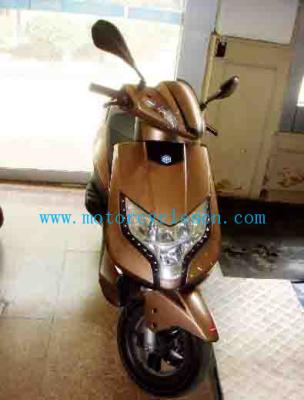 China EEC DOT EPA 50cc Gas 2-stroke 4-stroke  single-cylinder air-cooled Scooter Piaggio VIVO125 for sale