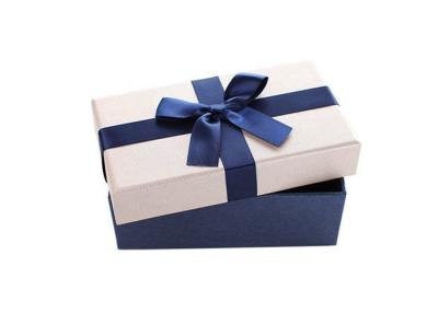 China Forma rectangular material de papel reciclable de empaquetado de las cajas del regalo de lujo del perfume en venta