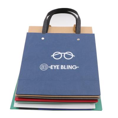 China Multiple Color Custom Printed Paper Bags Matt / Glossy Lamination Surface Handling for sale