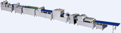 China Cadena de producción del cruasán del equipo de la fabricación de pan con el panel de Siemens del mecanismo que arrolla en venta