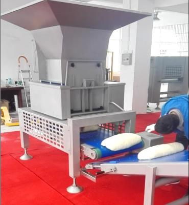China Motor Stuffed Paratha Maker Machine With Auto Dough Block Cutting Hopper for sale