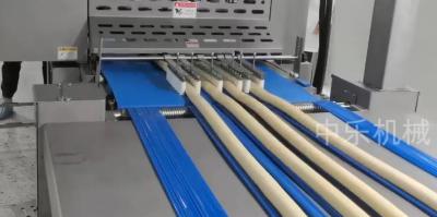 China Acero inoxidable 304 planos industriales de Oven Bread Production Line Mixer de la panadería en venta