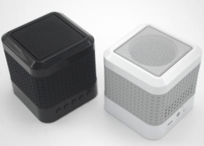 China High Fidelity Rechargeable Battery Cube Bluetooth Speaker for MP3 / MP4 for sale