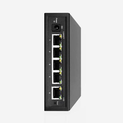 China Layer 2 Managed PoE 2.5 Gb Ethernet Switch Port Aggregation 5 Auto Sensing RJ45 Ports for sale