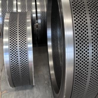 China Schmiedemaschinen für Pelletmaschinen Ersatzteile 690 mm Pelletmaschinen Ring Die zu verkaufen