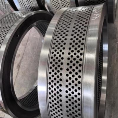 China Industrial Pellet Machine Spare Parts 690mm Pellet Ring Die Pellet Machine Mould for sale