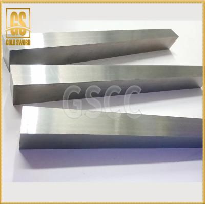 中国 Silver Gray Tungsten Carbide Strips Thermal Expansion Coefficient 4.5-5.5×10-6/K 販売のため