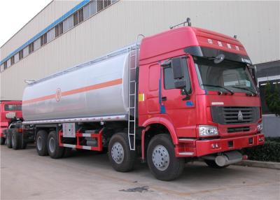 China Op zwaar werk berekende Aanhangwagen van de de Olietank van HOWO 8x4, 30 cbm 30000 L - 35000 l-Olietankwagen Te koop
