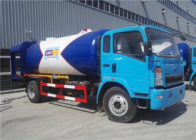 China 4x2 12CBM 5 toneladas 6 toneladas del LPG de color del camión de reparto 12000L modificado para requisitos particulares para HOWO en venta