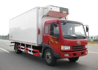 Cina FAW Dongfeng 4X2 ha refrigerato il camion della scatola 5 tonnellate di camion di raffreddamento degli alimenti a rapida preparazione in vendita